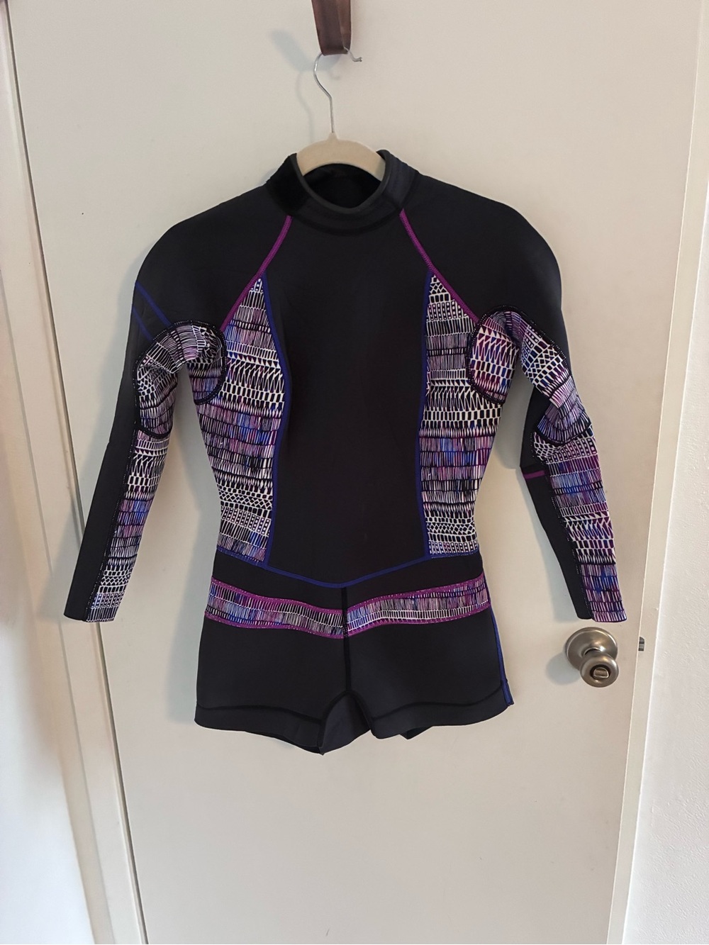 Prana Black Neoprene springsuit wetsuit 1.5mm NWT surf suit
